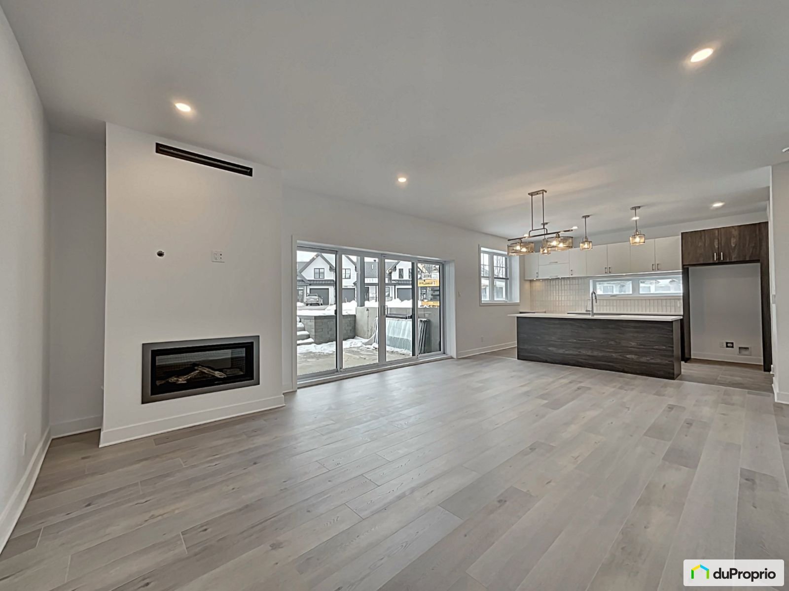 condo-bromont-1600-13571257