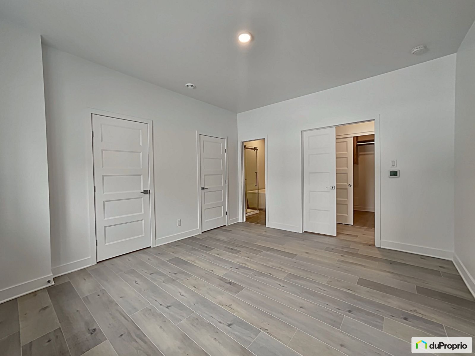 condo-bromont-1600-13571262