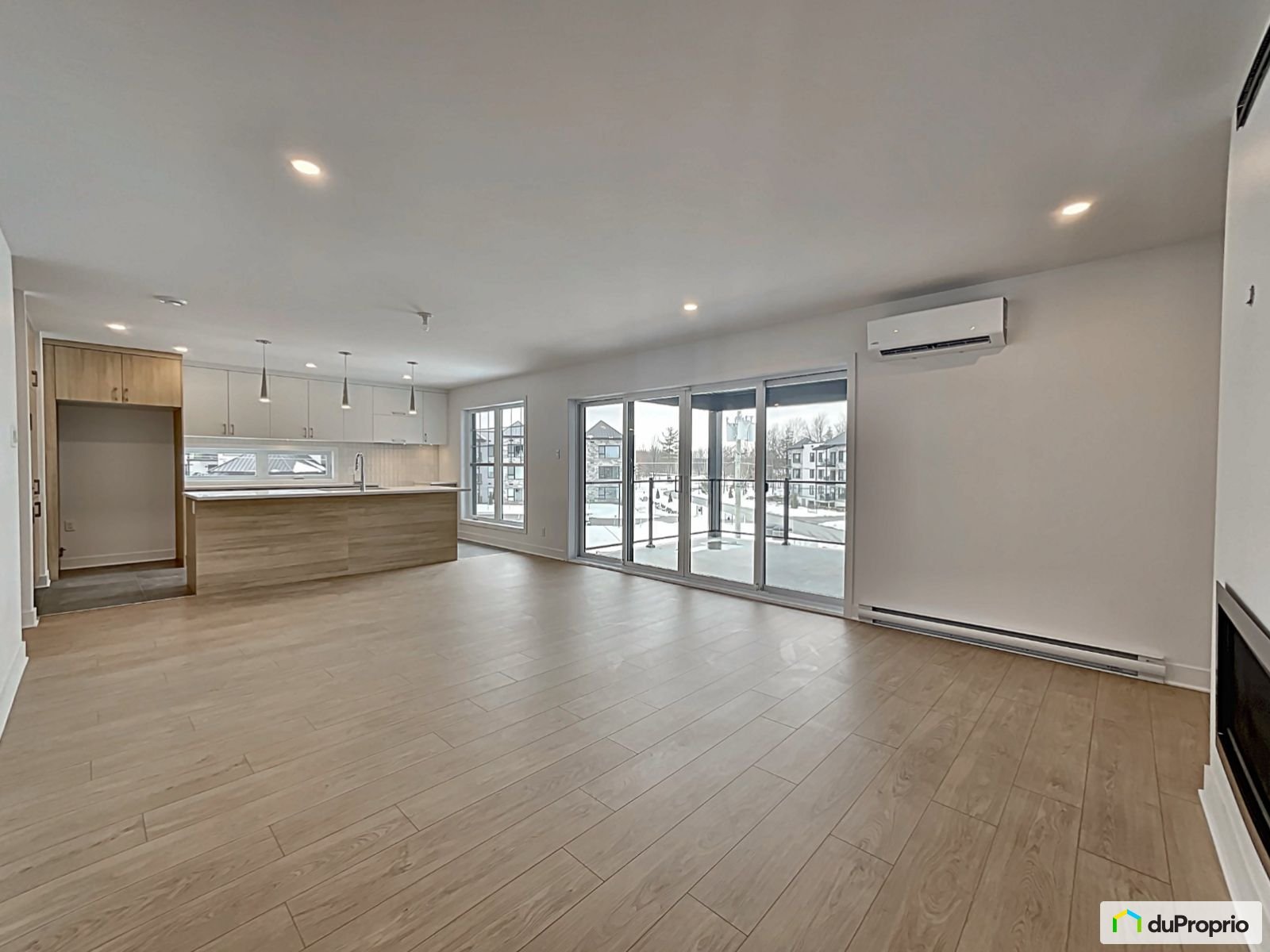 condo-bromont-1600-13571283