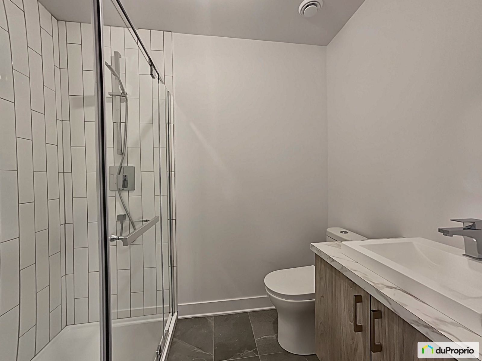 condo-bromont-1600-13571473